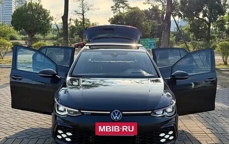 Volkswagen Golf GTI, 2023 год, 4 390 000 рублей, 10 фотография