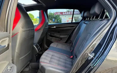 Volkswagen Golf GTI, 2023 год, 4 390 000 рублей, 16 фотография