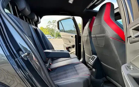 Volkswagen Golf GTI, 2023 год, 4 390 000 рублей, 17 фотография