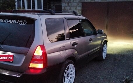 Subaru Forester, 2004 год, 750 000 рублей, 2 фотография