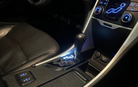 Hyundai Sonata VI, 2010 год, 1 180 000 рублей, 9 фотография