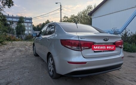 KIA Rio III рестайлинг, 2016 год, 825 000 рублей, 5 фотография