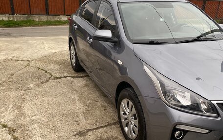 KIA Rio IV, 2018 год, 1 550 000 рублей, 6 фотография