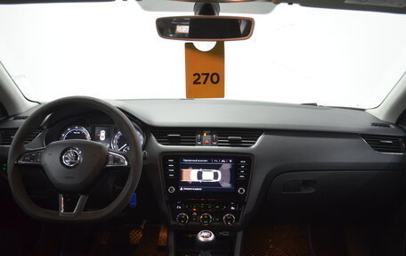 Skoda Octavia, 2018 год, 1 620 000 рублей, 19 фотография