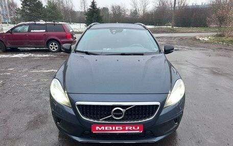 Volvo V40 Cross Country I, 2019 год, 2 400 000 рублей, 1 фотография