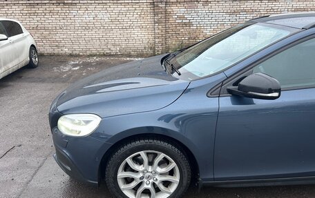 Volvo V40 Cross Country I, 2019 год, 2 400 000 рублей, 5 фотография