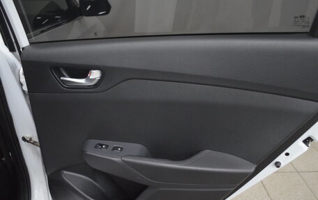 Hyundai Solaris II рестайлинг, 2021 год, 1 850 000 рублей, 12 фотография