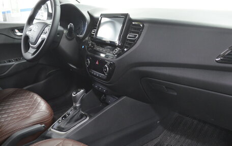 Hyundai Solaris II рестайлинг, 2021 год, 1 850 000 рублей, 10 фотография