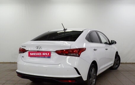 Hyundai Solaris II рестайлинг, 2021 год, 1 850 000 рублей, 3 фотография