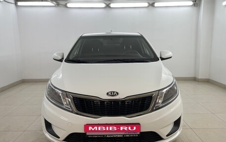 KIA Rio III рестайлинг, 2014 год, 890 000 рублей, 2 фотография