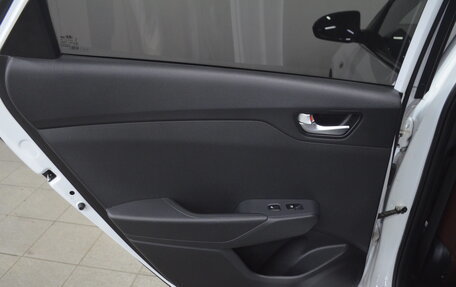 Hyundai Solaris II рестайлинг, 2021 год, 1 850 000 рублей, 14 фотография