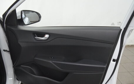 Hyundai Solaris II рестайлинг, 2021 год, 1 850 000 рублей, 13 фотография