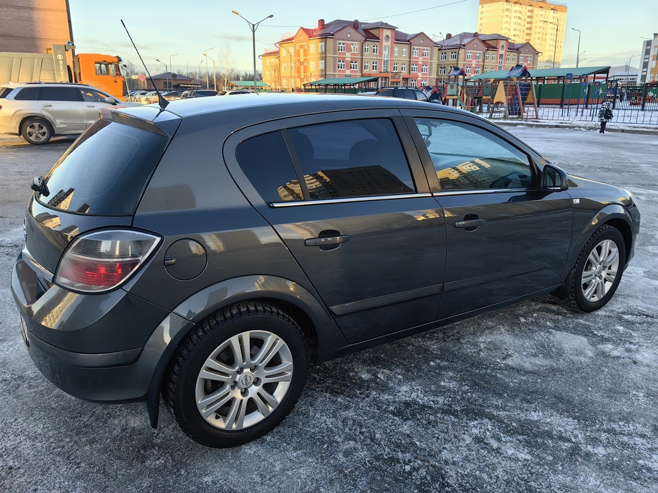 Opel Astra H рестайлинг, 2010 год, 750 000 рублей, 6 фотография