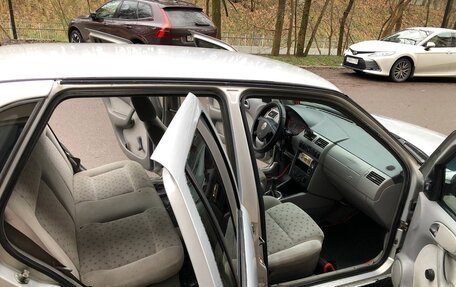 Volkswagen Pointer, 2004 год, 300 000 рублей, 14 фотография