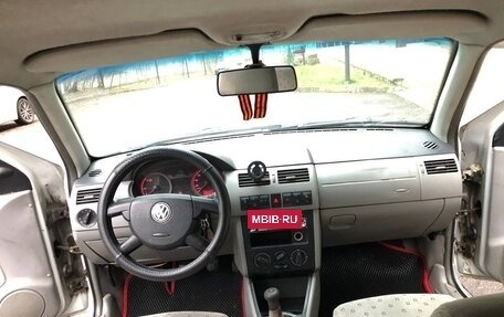 Volkswagen Pointer, 2004 год, 300 000 рублей, 15 фотография