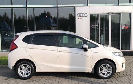 Honda Fit III, 2016 год, 1 330 000 рублей, 6 фотография