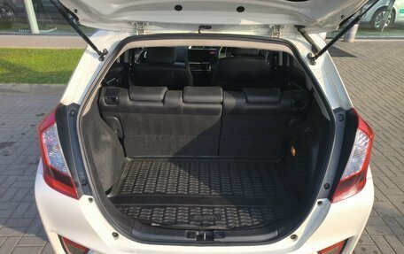 Honda Fit III, 2016 год, 1 330 000 рублей, 16 фотография