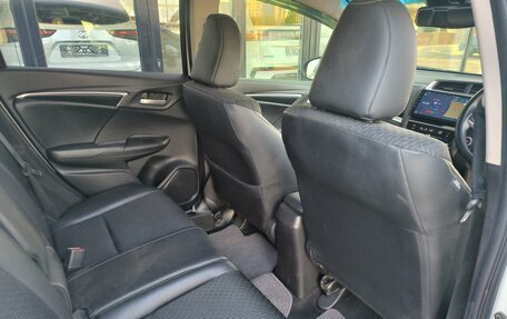 Honda Fit III, 2016 год, 1 330 000 рублей, 30 фотография