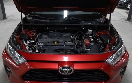 Toyota RAV4, 2021 год, 3 598 000 рублей, 9 фотография