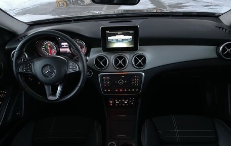 Mercedes-Benz GLA, 2014 год, 1 500 000 рублей, 13 фотография