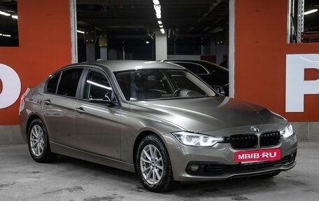 BMW 3 серия, 2016 год, 2 198 000 рублей, 3 фотография