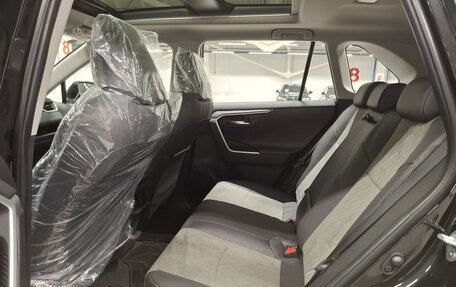 Toyota RAV4, 2025 год, 4 555 000 рублей, 12 фотография