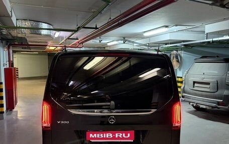 Mercedes-Benz V-Класс, 2023 год, 13 500 000 рублей, 8 фотография