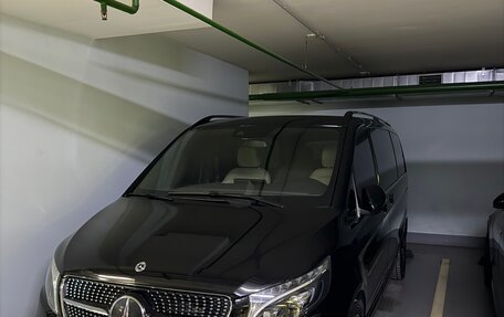 Mercedes-Benz V-Класс, 2023 год, 13 500 000 рублей, 1 фотография