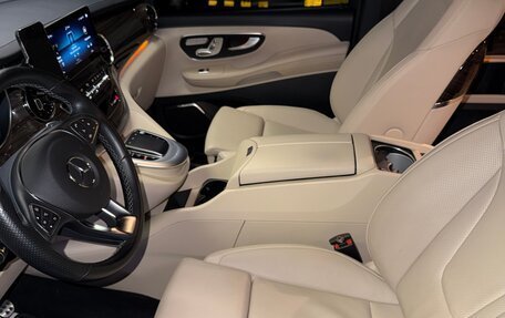 Mercedes-Benz V-Класс, 2023 год, 13 500 000 рублей, 19 фотография