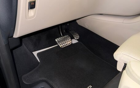 Mercedes-Benz V-Класс, 2023 год, 13 500 000 рублей, 18 фотография