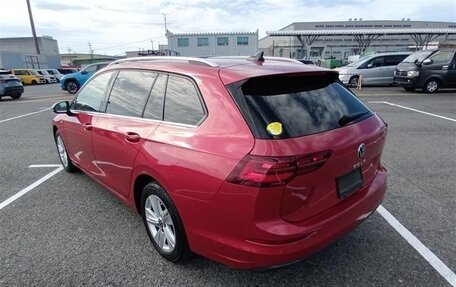 Volkswagen Golf VIII, 2021 год, 1 310 000 рублей, 2 фотография