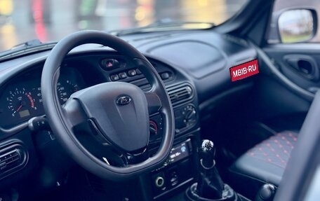 Chevrolet Niva I рестайлинг, 2011 год, 395 000 рублей, 5 фотография