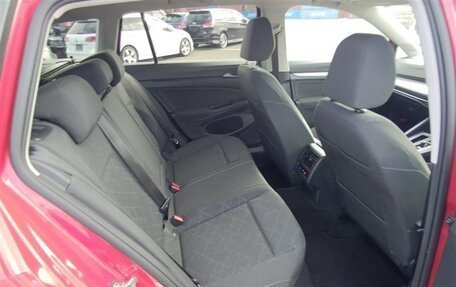 Volkswagen Golf VIII, 2021 год, 1 310 000 рублей, 10 фотография