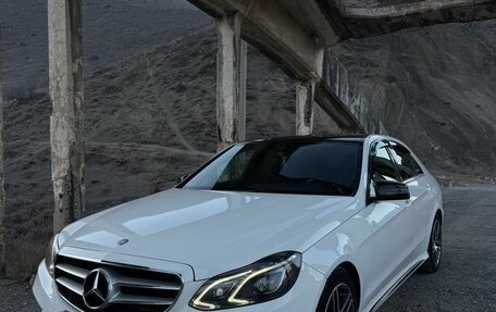 Mercedes-Benz E-Класс, 2014 год, 1 850 000 рублей, 2 фотография