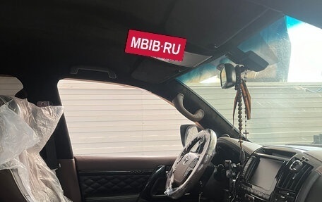 Toyota Land Cruiser 200, 2012 год, 3 800 000 рублей, 7 фотография