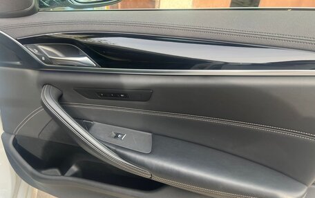 BMW 5 серия, 2019 год, 4 000 000 рублей, 8 фотография