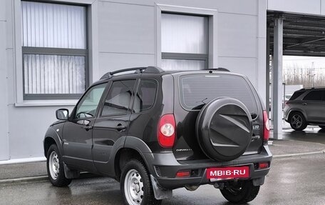 Chevrolet Niva I рестайлинг, 2018 год, 720 000 рублей, 7 фотография