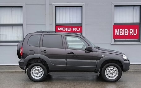 Chevrolet Niva I рестайлинг, 2018 год, 720 000 рублей, 4 фотография