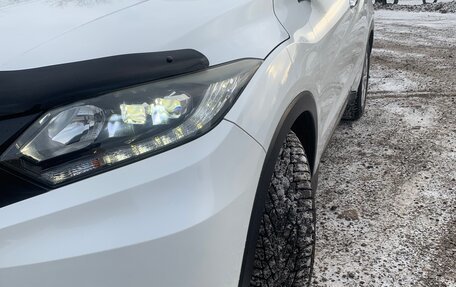 Honda Vezel, 2017 год, 1 810 000 рублей, 15 фотография