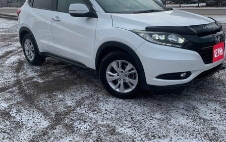 Honda Vezel, 2017 год, 1 810 000 рублей, 1 фотография