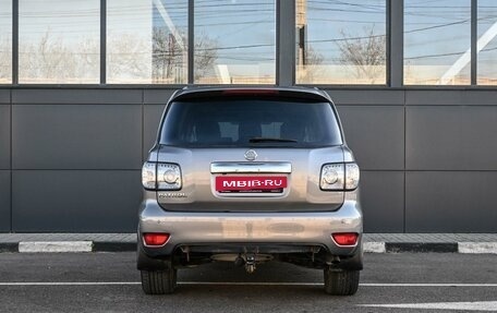 Nissan Patrol, 2011 год, 1 889 000 рублей, 4 фотография