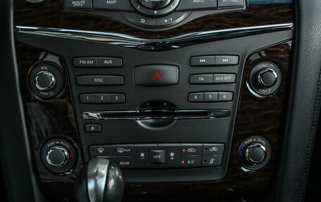 Nissan Patrol, 2011 год, 1 889 000 рублей, 17 фотография