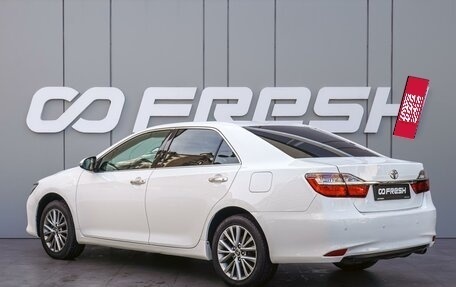 Toyota Camry, 2016 год, 2 300 000 рублей, 2 фотография