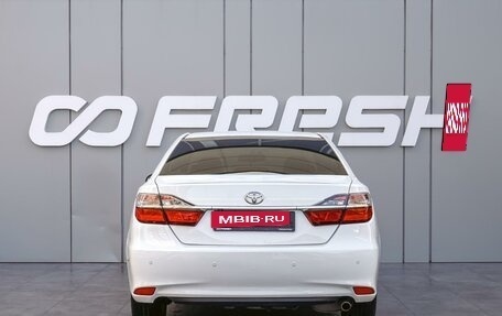 Toyota Camry, 2016 год, 2 300 000 рублей, 4 фотография