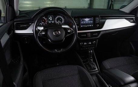 Skoda Rapid II, 2020 год, 1 499 000 рублей, 6 фотография