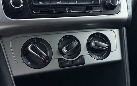 Volkswagen Polo VI (EU Market), 2013 год, 695 000 рублей, 16 фотография