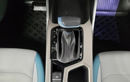 Geely Emgrand, 2023 год, 1 694 000 рублей, 13 фотография