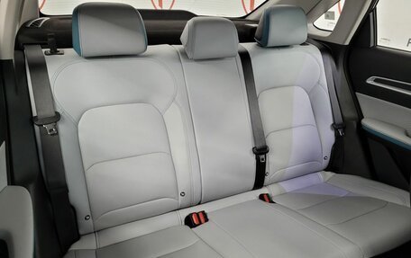 Geely Emgrand, 2023 год, 1 694 000 рублей, 16 фотография