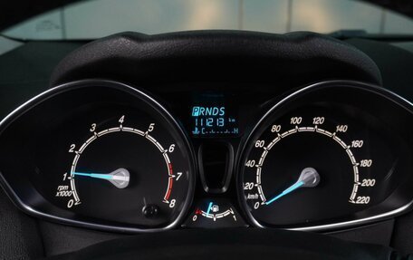 Ford Fiesta, 2015 год, 954 000 рублей, 18 фотография