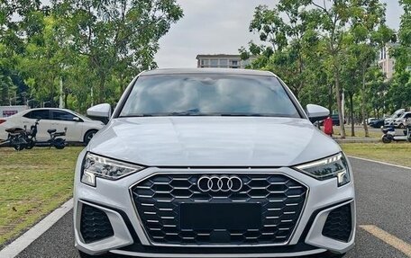 Audi A3, 2021 год, 1 800 000 рублей, 2 фотография